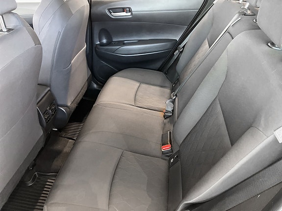 Toyota Corolla Cross 7 of 11