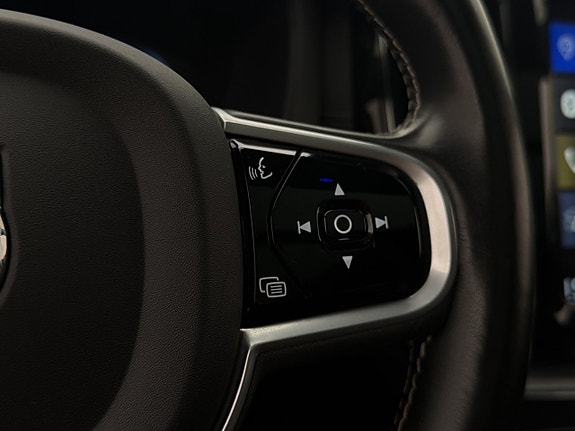 Volvo XC60 20 of 30