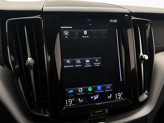 Volvo XC60 24 of 30