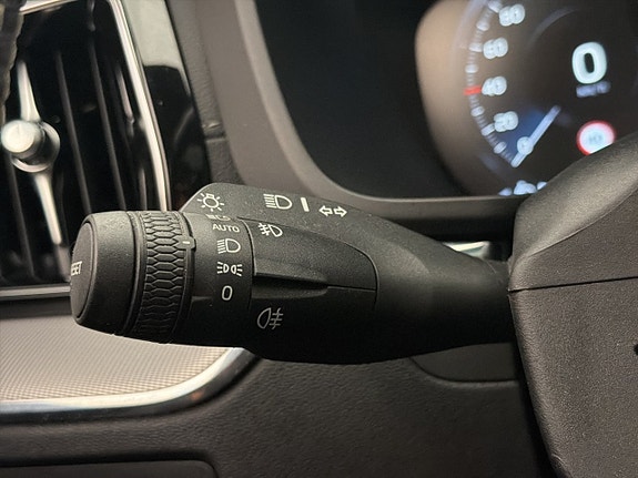 Volvo XC60 17 of 30