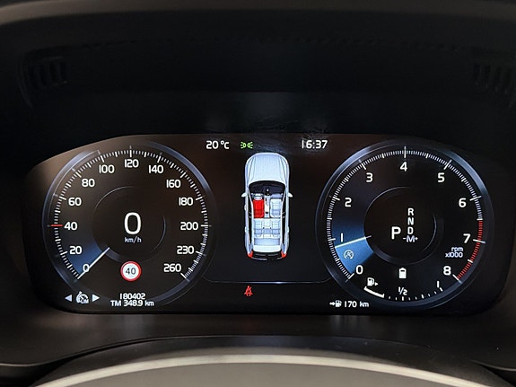 Volvo XC60 19 of 30