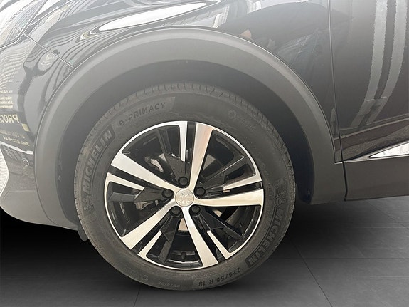 Peugeot 3008 16 of 18