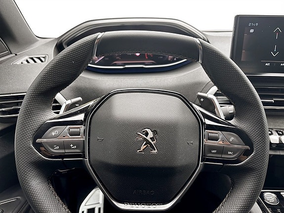 Peugeot 3008 7 of 18