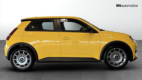 Renault 5 E-Tech 6 of 20