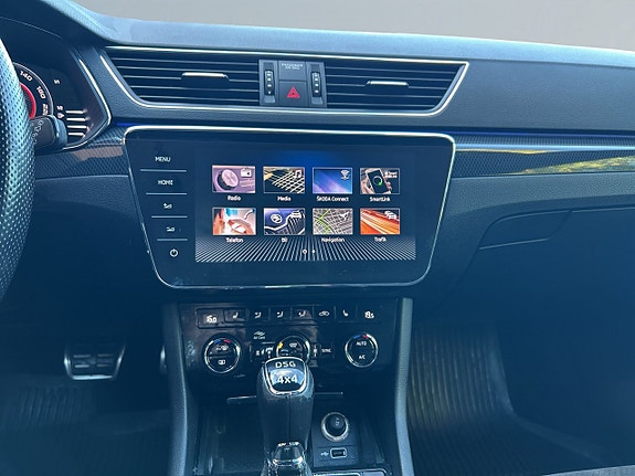 Skoda Superb 11 of 27