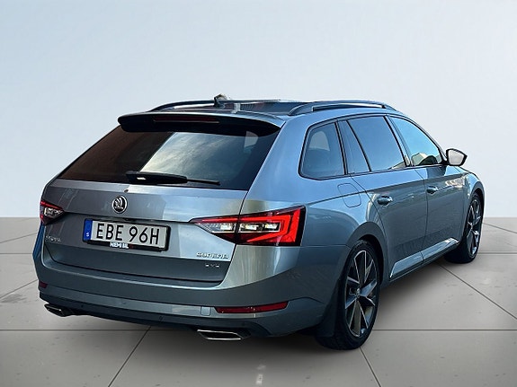 Skoda Superb 6 of 27