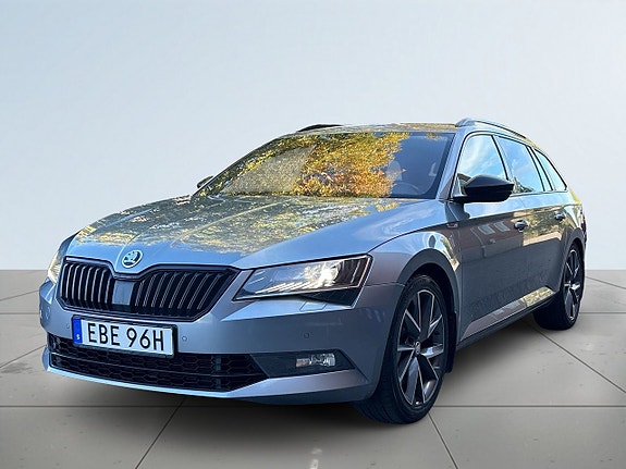 Skoda Superb 16 of 27