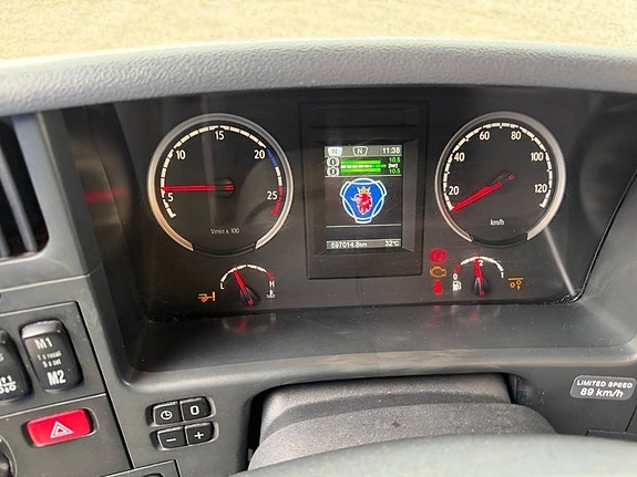 Scania P340 LB6X2*4HNB Serie 6021 4 of 10