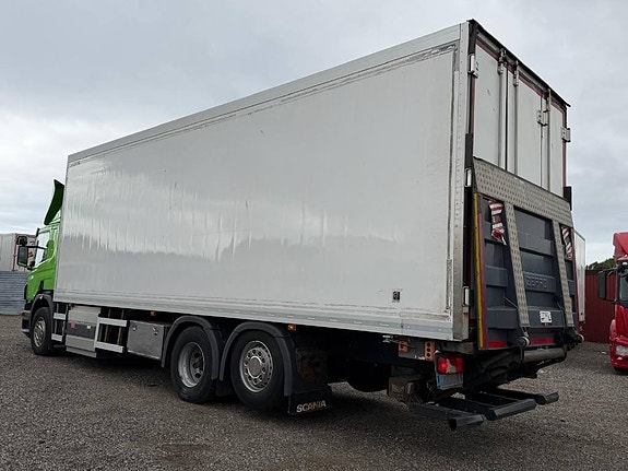 Scania P340 LB6X2*4HNB Serie 6021 2 of 10