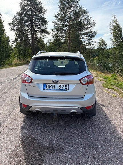 Ford Kuga 3 of 5