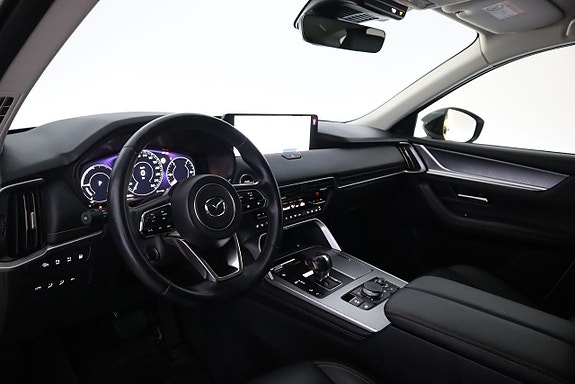 Mazda CX-60 11 of 26