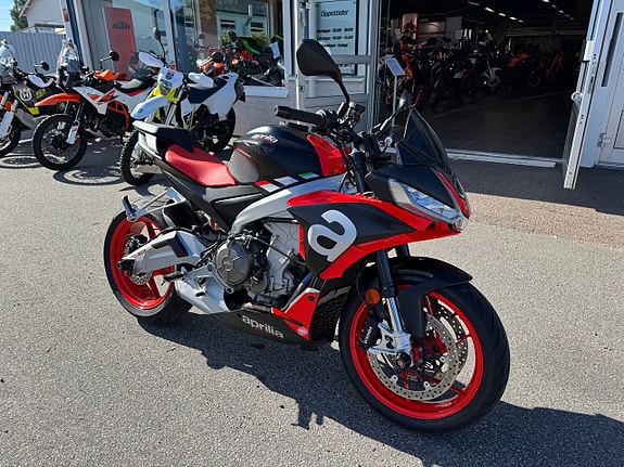 Aprilia Touno 660 3 of 5