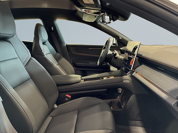 Polestar 4 9 of 24