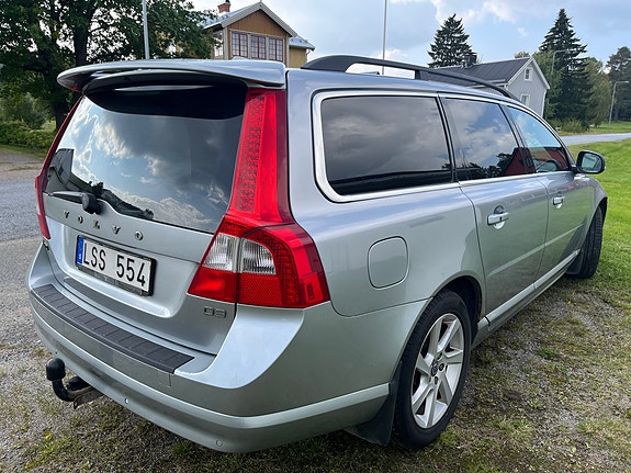 Volvo V70 5 of 14