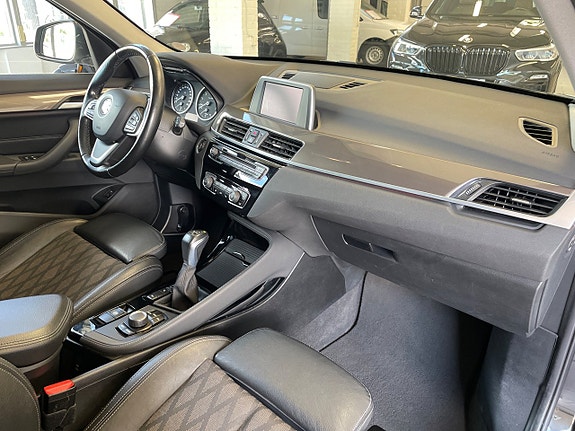 BMW X1 11 of 29