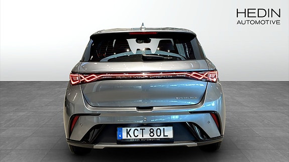 BYD Dolphin 5 of 24
