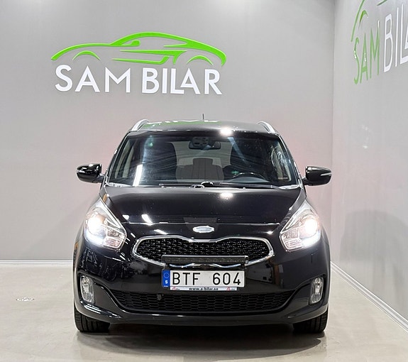 Kia Carens 3 of 19