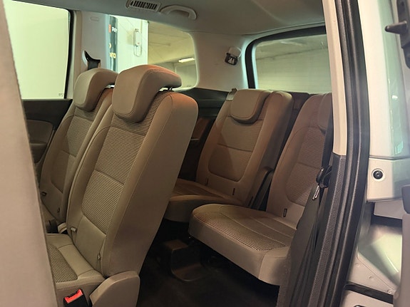 Volkswagen Sharan 14 of 30