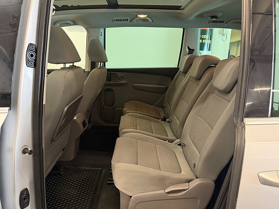 Volkswagen Sharan 9 of 30