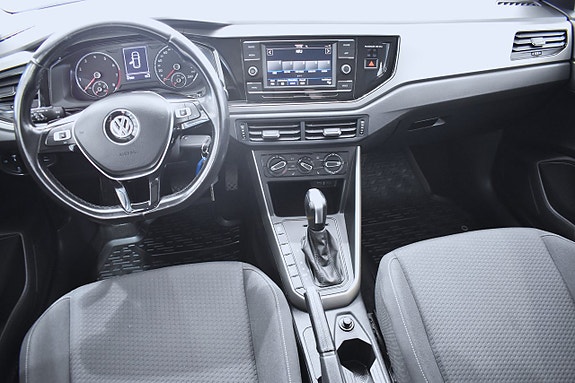 Volkswagen Polo 8 of 17