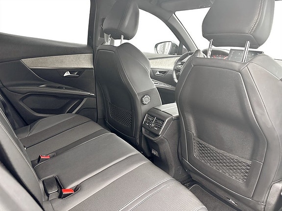 Peugeot 3008 14 of 18