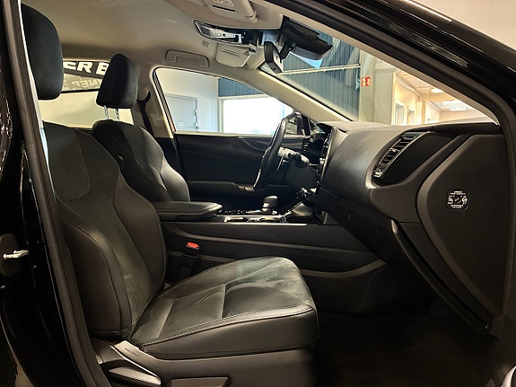 Lexus NX350h 12 of 26