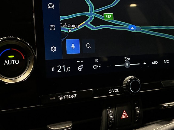 Lexus NX350h 24 of 26