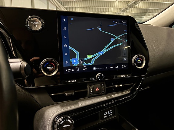 Lexus NX350h 20 of 26