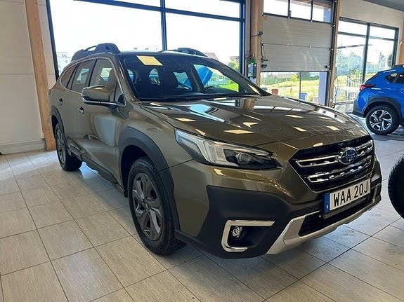 Subaru Outback 4 of 15
