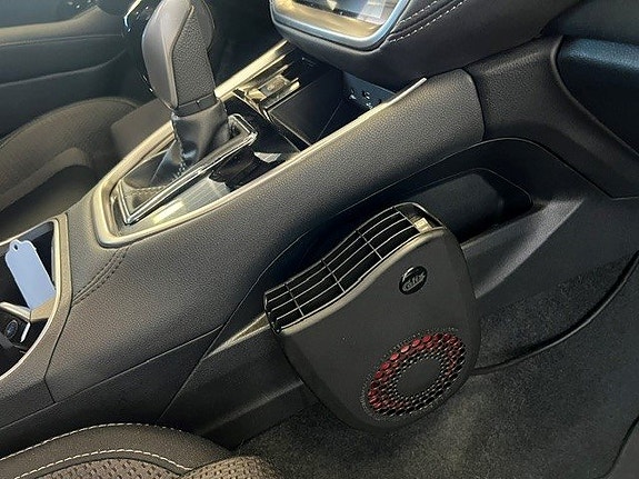 Subaru Outback 7 of 15