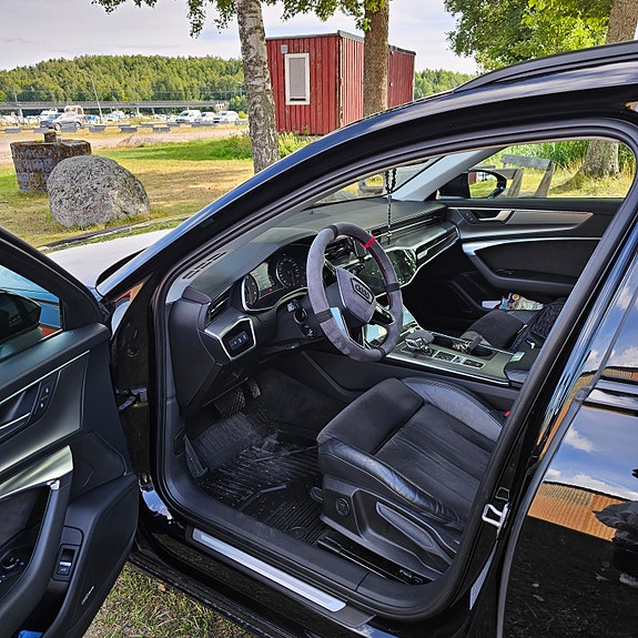 Audi A6 11 of 17