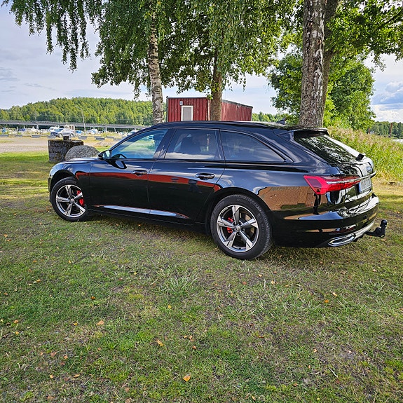 Audi A6 3 of 17