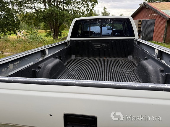 Chevrolet Silverado 1500 5 of 10