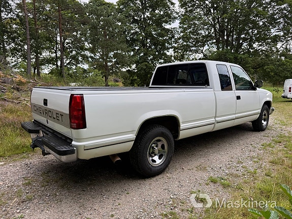 Chevrolet Silverado 1500 3 of 10