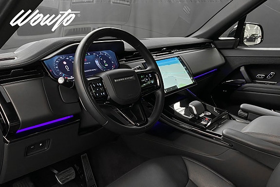 Land Rover Range Rover Sport 8 of 25