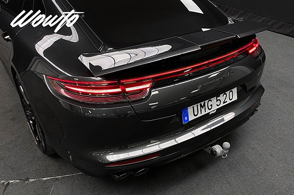 Porsche Panamera GTS 24 of 25