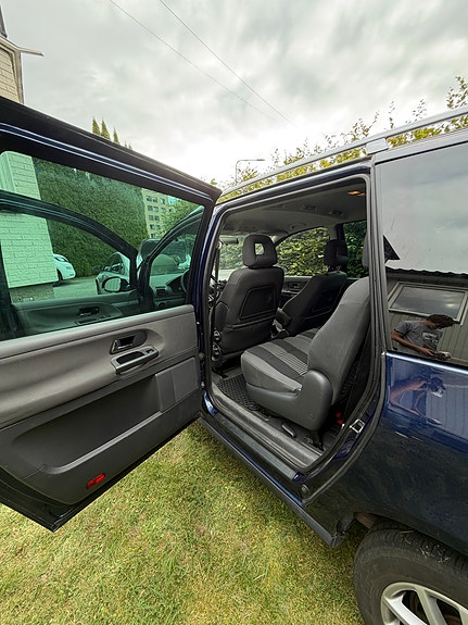 Volkswagen Sharan 6 of 16
