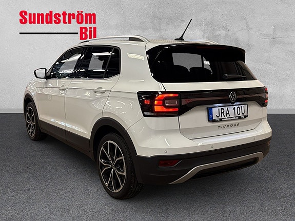 Volkswagen T-Cross 5 of 24