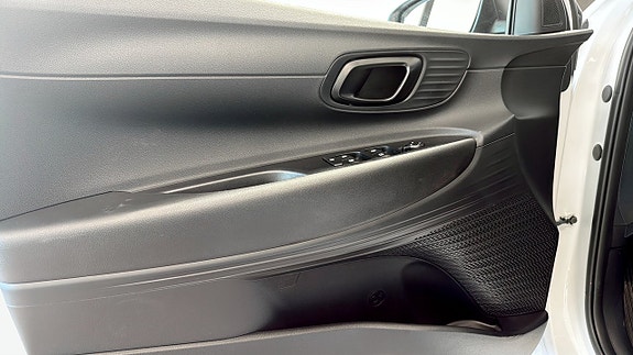 Hyundai i20 11 of 12