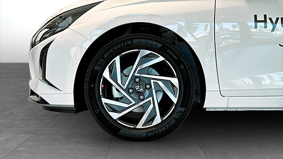 Hyundai i20 9 of 12