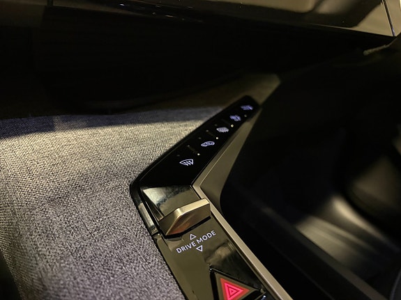 Peugeot 3008 10 of 14
