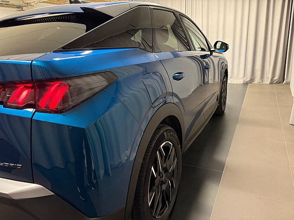 Peugeot 3008 4 of 14