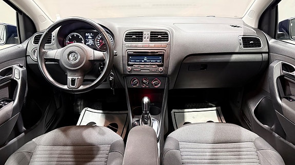 Volkswagen Polo 12 of 17