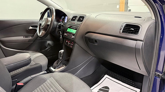 Volkswagen Polo 13 of 17