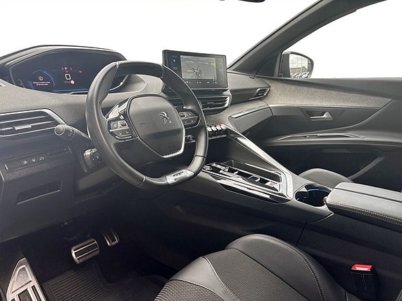 Peugeot 3008 4 of 18