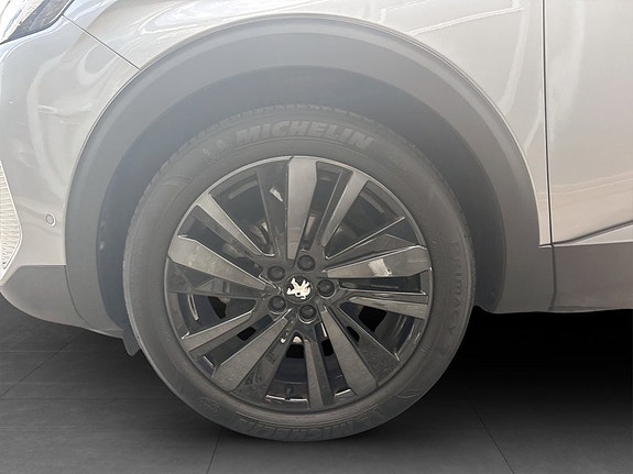 Peugeot 3008 16 of 18