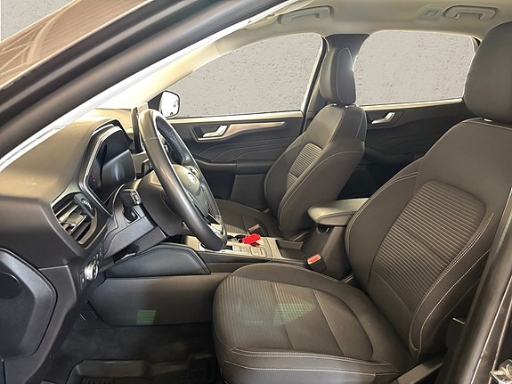 Ford Kuga 4 of 11