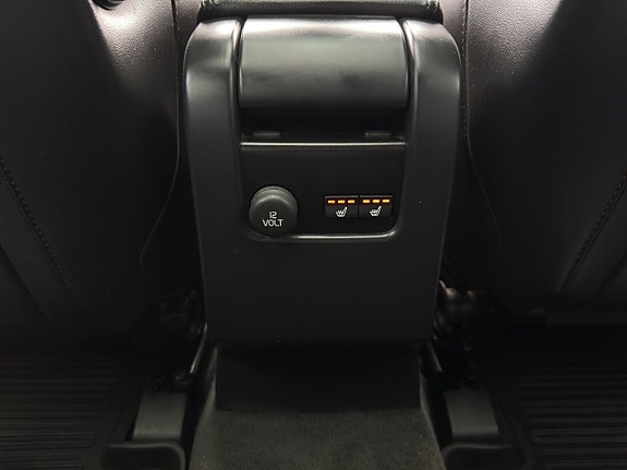 Volvo XC60 24 of 28