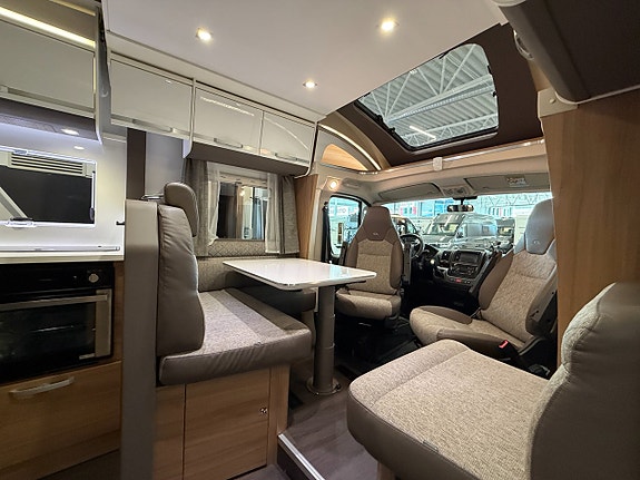 Adria Matrix 670 SC Supreme *Elektriska stödben*AC*Solcell* 6 of 19