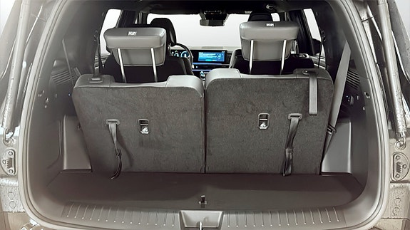 Hyundai Santa Fe 10 of 12